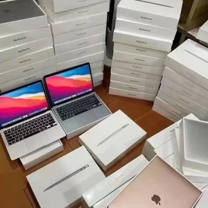 Apple MacBook Pallets